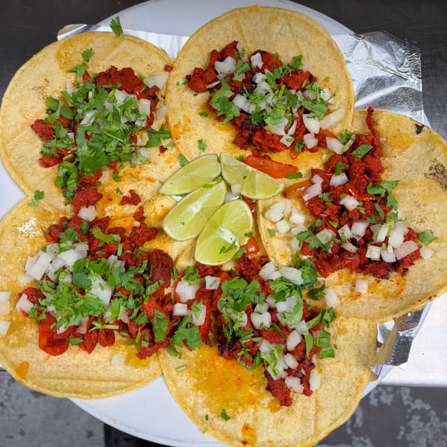 Tacos Auténticos.