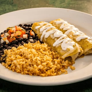Enchiladas de Camaron y Espinacas